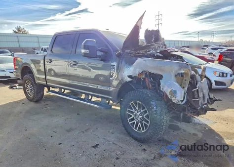 2018 Ford F250 Super Duty z USA, uszkodzony, nr VIN 1FT7W2BT2JEC18509